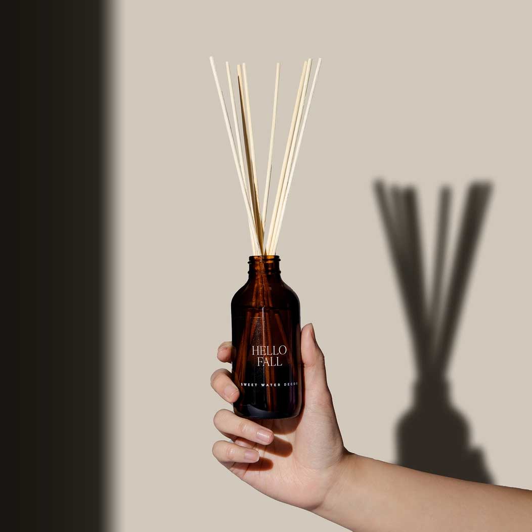 Hello Fall Amber Reed Diffuser | Sweet Water Decor